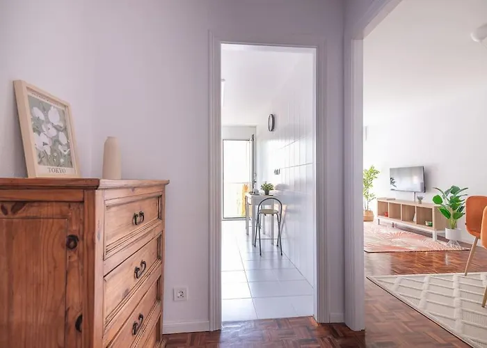 San Roman Apartment With Private Parking