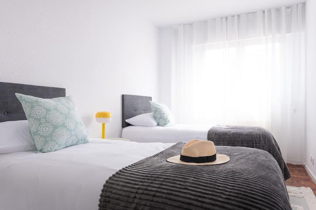 Apartament San With Private Parking *