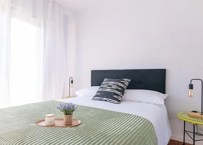 San Roman Apartment With Private Parking