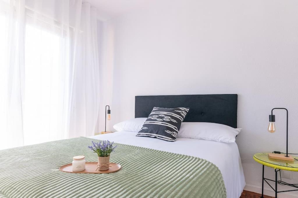 San With Private Parking Apartment Santander